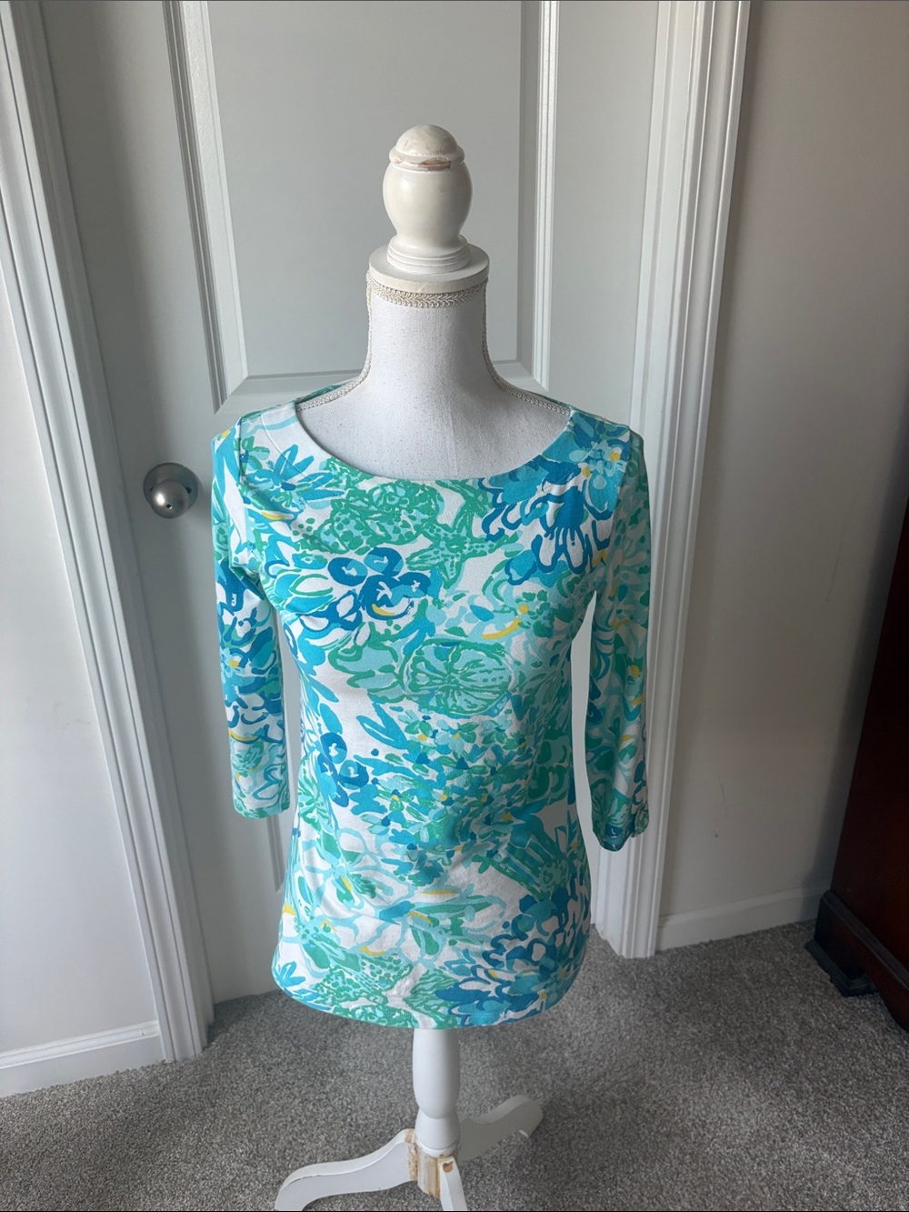 Lilly Pulitzer Women's Floral Scoop Neck Top - Blue & Green